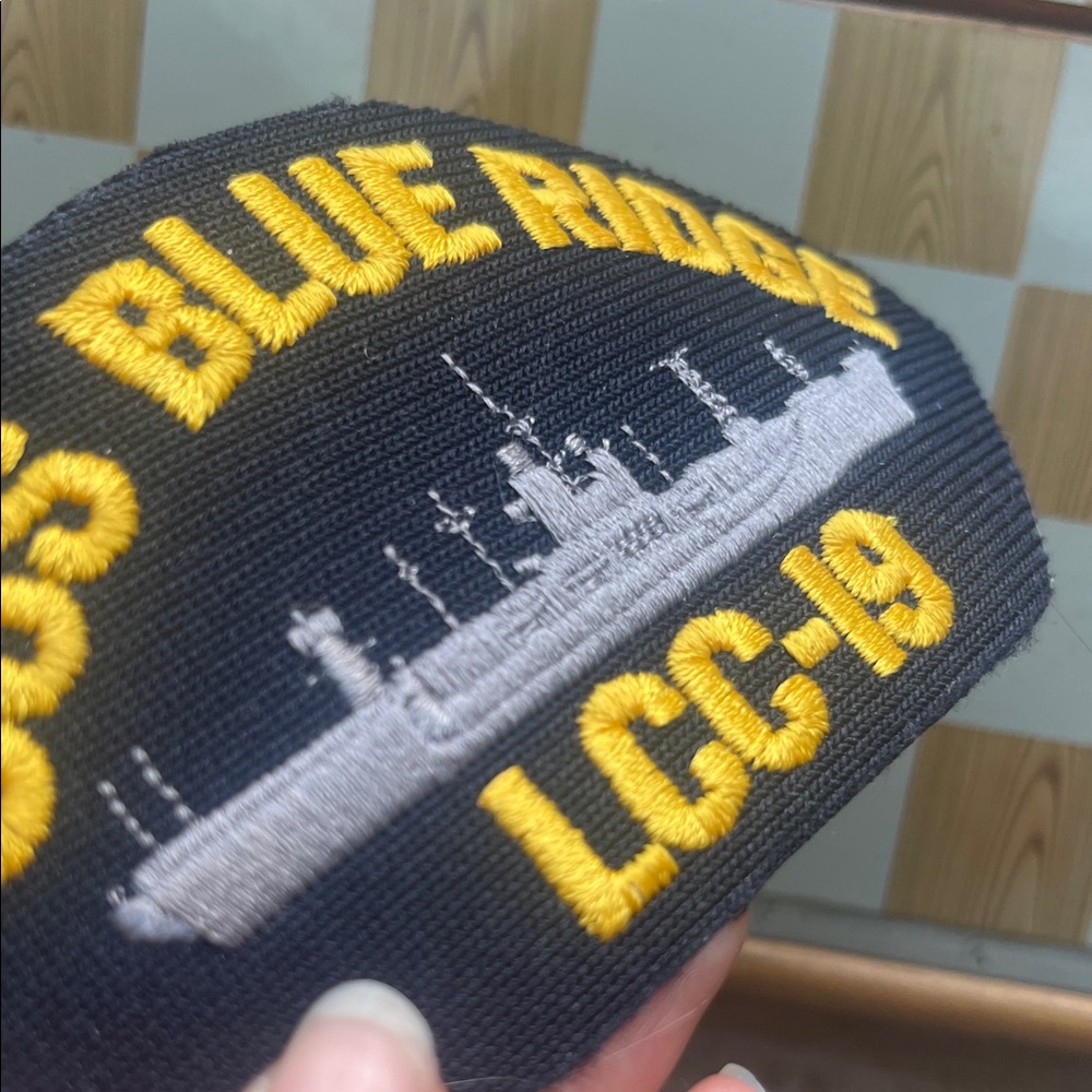 USS Blue Ridge LCC-19 Embroidered Patch - Picture 5 of 7